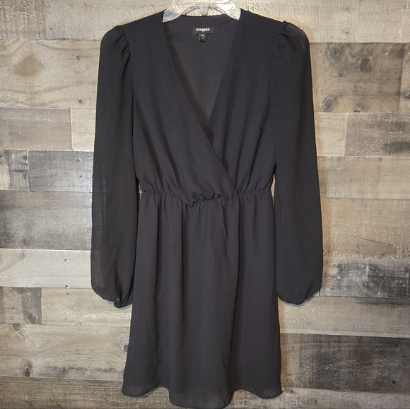 Express Dresses & Skirts - Express Black Long Sleeve V‑Neck Mini Dress